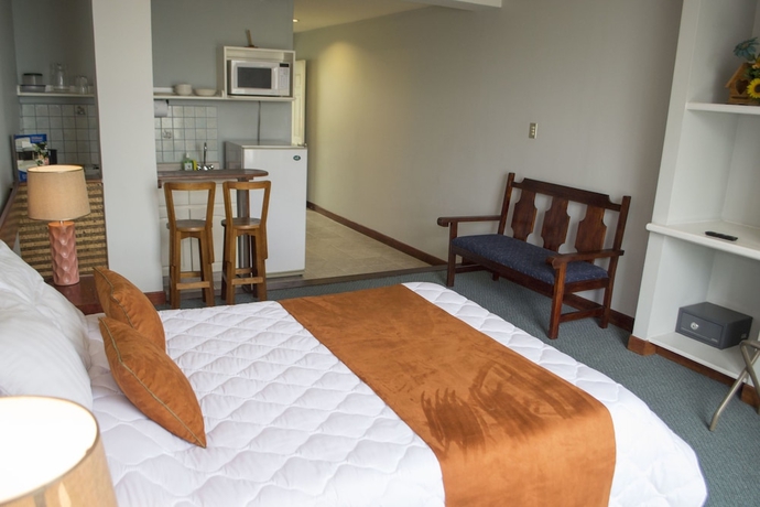 Imagen de la habitación del Hotel Apartotel Tairona. Foto 9