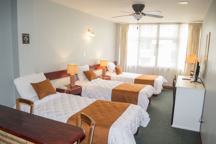 Imagen de la habitación del Hotel Apartotel Tairona. Foto 10