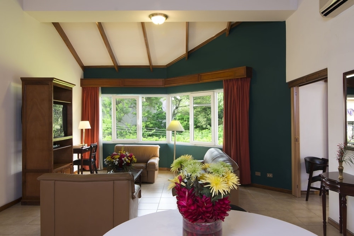 Imagen de la habitación del Hotel Apartotel and Suites Villas Del Rio. Foto 12