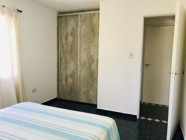 Imagen de la habitación del Hotel Aparts de Montana Tavullia. Foto 5