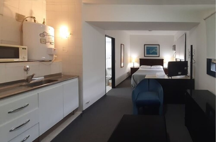Imagen de la habitación del Hotel Apartur Buenos Aires. Foto 3