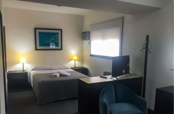 Imagen de la habitación del Hotel Apartur Buenos Aires. Foto 4