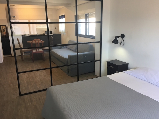 Imagen de la habitación del Hotel Apartur Buenos Aires. Foto 8
