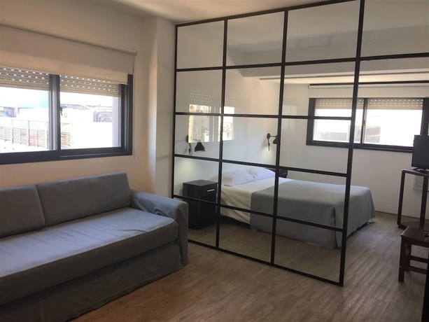 Imagen de la habitación del Hotel Apartur Buenos Aires. Foto 11