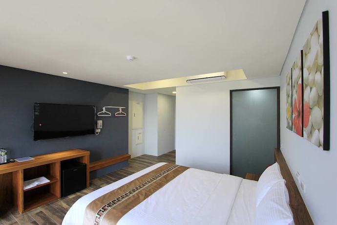 Imagen de la habitación del Hotel Apause. Foto 18