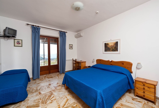 Imagen de la habitación del Hotel Ape Regina. Foto 6