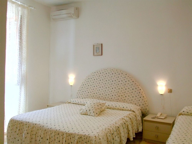 Imagen de la habitación del Hotel Ape Regina. Foto 10