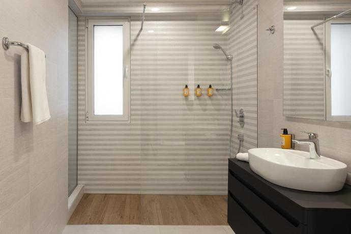 Imagen de la habitación del Hotel Apeiro City Avant-garde. Foto 11
