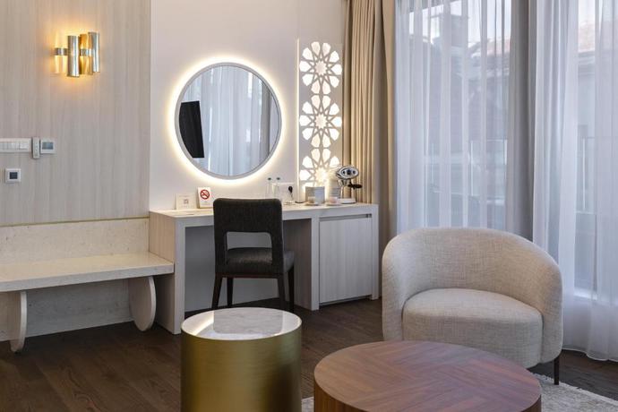 Imagen de la habitación del Hotel Apeiro City Avant-garde. Foto 13
