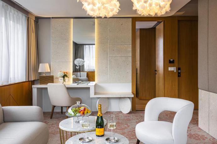 Imagen de la habitación del Hotel Apeiro City Avant-garde. Foto 18