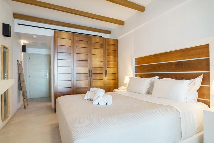 Imagen general del Hotel Apeiron Blue Santorini. Foto 4