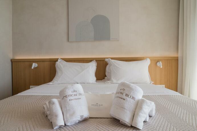 Imagen general del Hotel Apeiron Blue Santorini. Foto 13