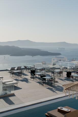 Imagen general del Hotel Apeiron Blue Santorini. Foto 15