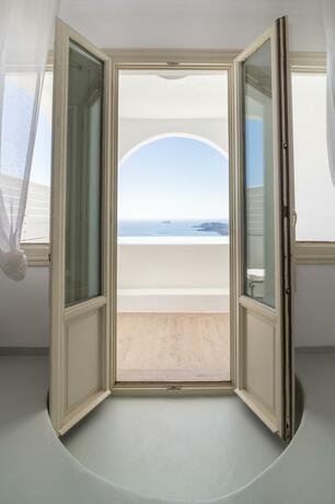 Imagen general del Hotel Apeiron Blue Santorini. Foto 32