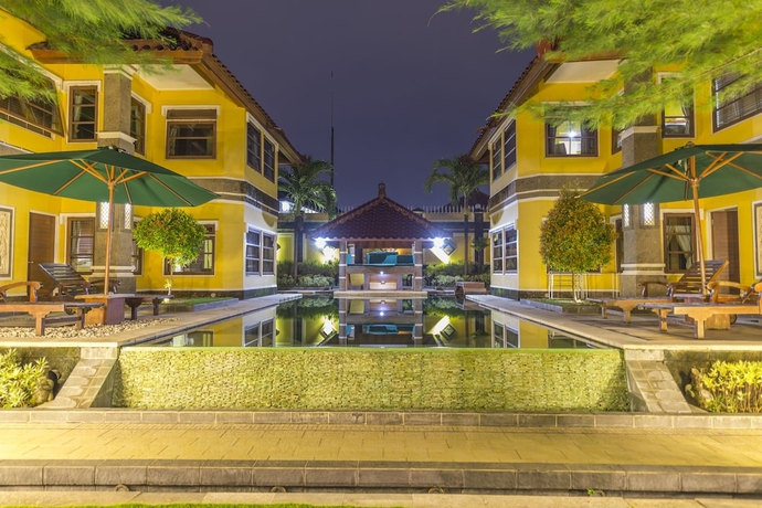 Imagen de la piscina del Hotel Apel Villa Sanur. Foto 17
