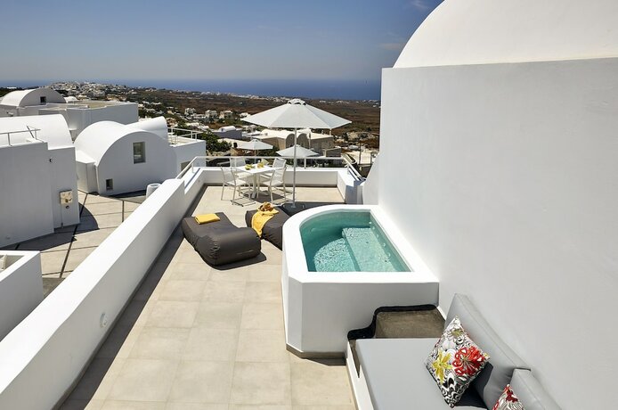 Imagen de la habitación del Hotel Aperanto Suites. Foto 11