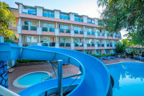 Imagen general del Hotel Aperion Beach Side. Foto 15