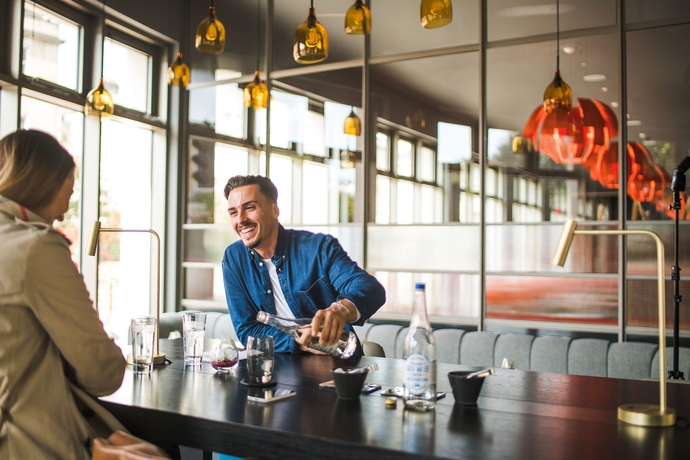 Imagen del bar/restaurante del Hotel Apex City Of Bath. Foto 4