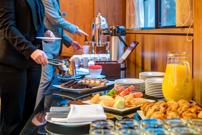 Imagen del bar/restaurante del Hotel Apex City Of London. Foto 8