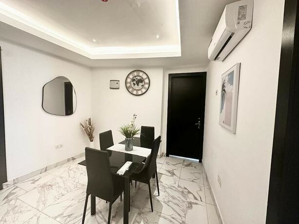 Imagen de la habitación del Hotel Apex Suite. Foto 18