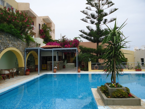 Imagen de los exteriores del Hotel Aphea Village. Foto 14