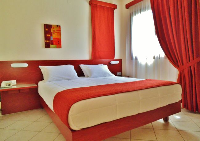 Imagen de la habitación del Hotel Aphrodite Beach, Kissamos. Foto 12