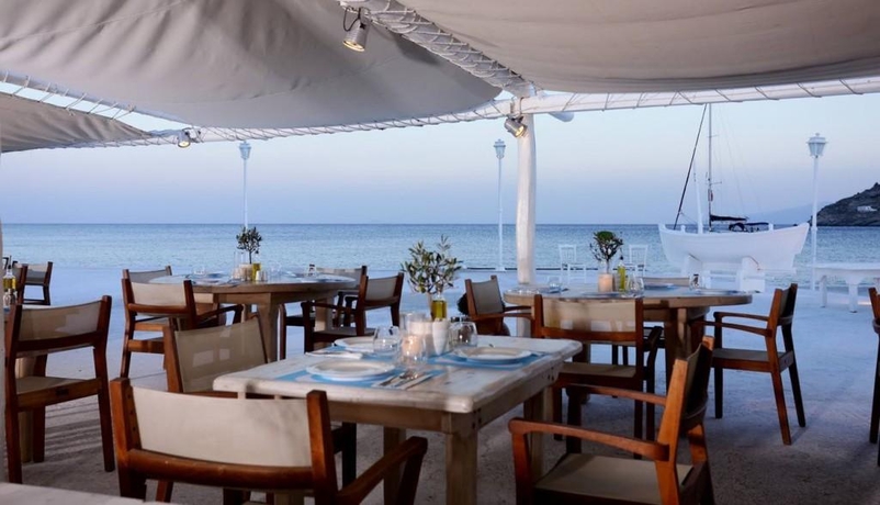 Imagen del bar/restaurante del Hotel Aphrodite Beach, Mikonos. Foto 4