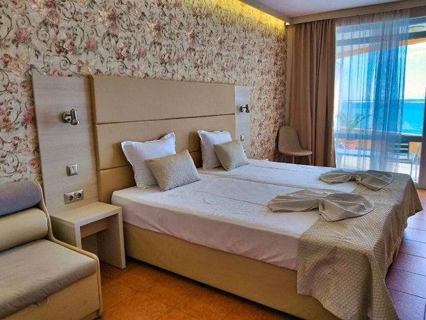 Imagen de la habitación del Hotel Aphrodite Beach, Nessebar. Foto 3