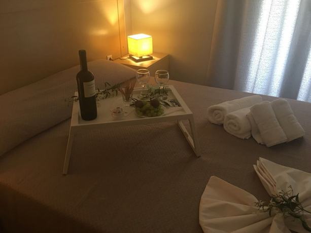 Imagen de la habitación del Hotel Aphrodite Boutique Syros. Foto 7