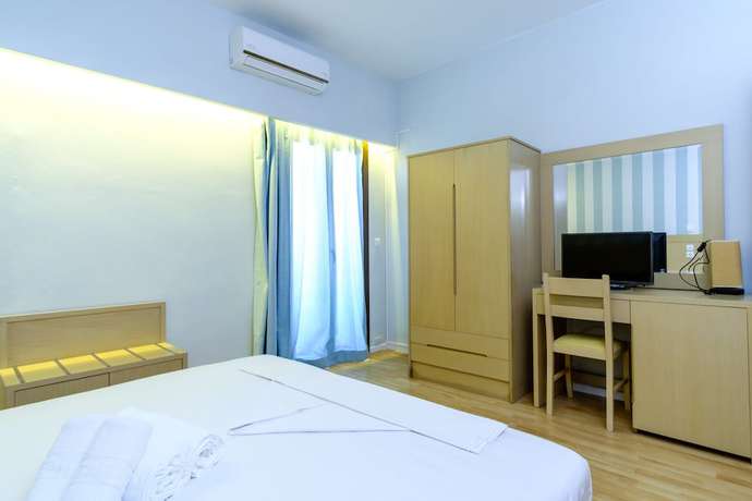 Imagen de la habitación del Hotel Aphrodite Boutique Syros. Foto 12