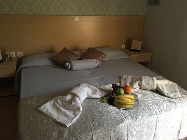 Imagen de la habitación del Hotel Aphrodite Boutique Syros. Foto 16