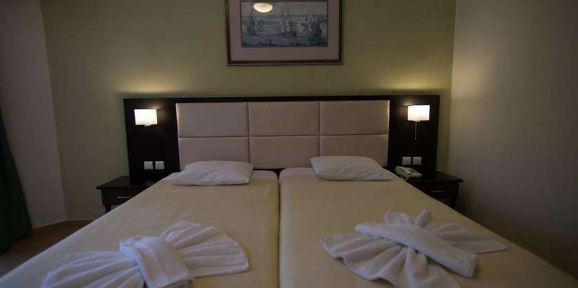 Imagen de la habitación del Hotel Aphrodite, Mythimna. Foto 6