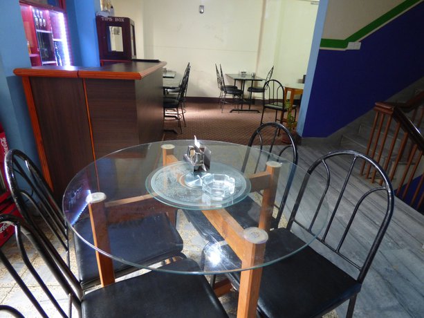 Imagen del bar/restaurante del Hotel Api Kathmandu Nepal. Foto 2