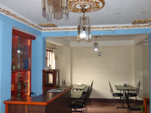 Imagen del bar/restaurante del Hotel Api Kathmandu Nepal. Foto 3