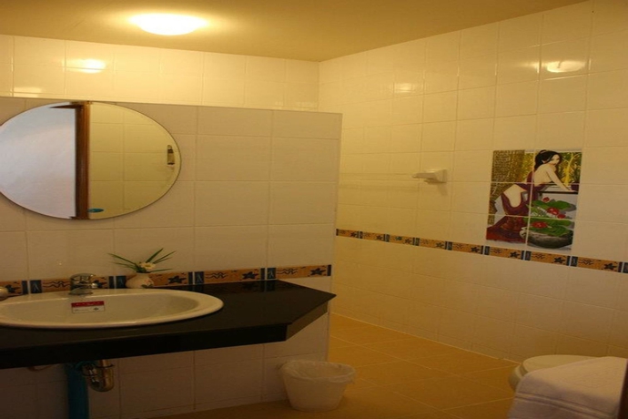 Imagen de la habitación del Hotel Apirata Resort. Foto 2