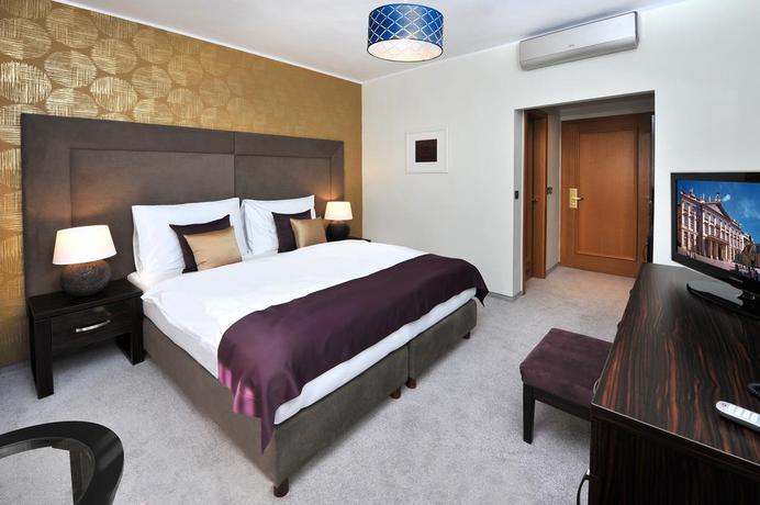 Imagen de la habitación del Hotel Aplend City Perugia. Foto 14