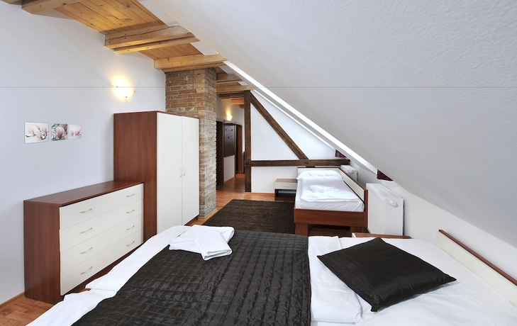 Imagen de la habitación del Hotel Aplend Vila Magnolia. Foto 11