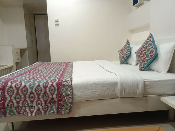 Imagen general del Hotel Apna Palace. Foto 2