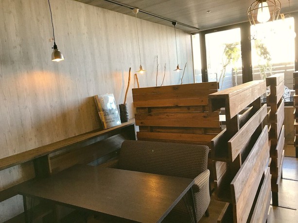 Imagen del bar/restaurante del Hotel Apoa Tsu. Foto 2