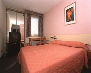 Imagen de la habitación del Hotel Apogia. Foto 3