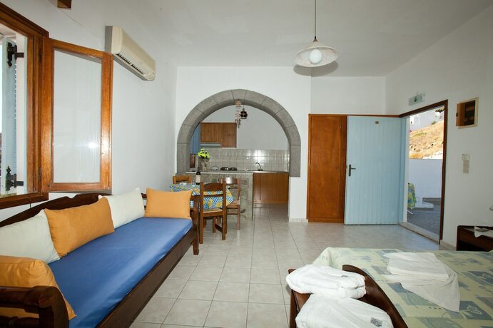 Imagen de la habitación del Hotel Apolafsis Studios. Foto 17
