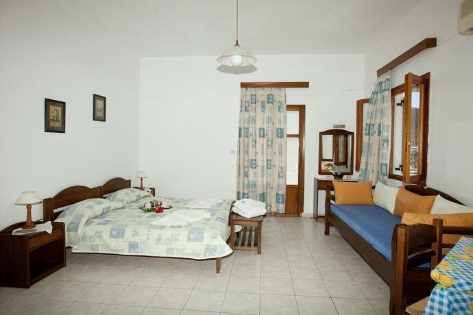 Imagen de la habitación del Hotel Apolafsis Studios. Foto 19