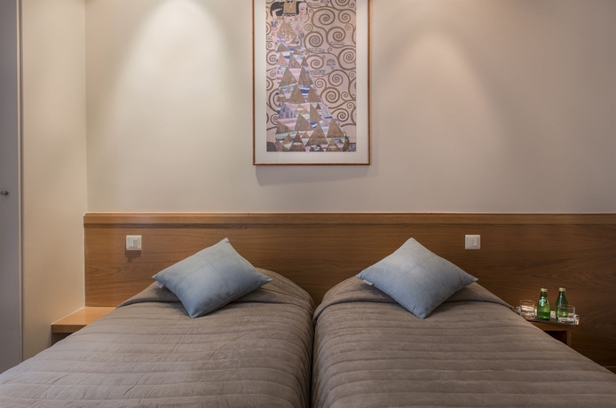 Imagen de la habitación del Hotel Apollinaire. Foto 5