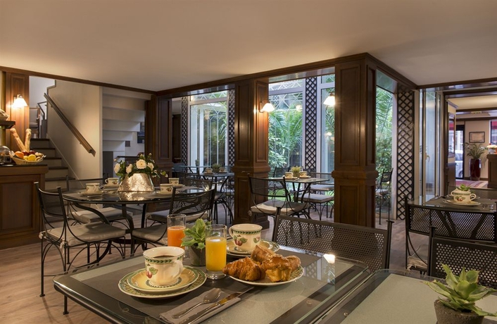 Imagen del bar/restaurante del Hotel Apollinaire. Foto 4