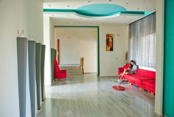 Imagen de los interiores del Hotel Apollo 2. Foto 6