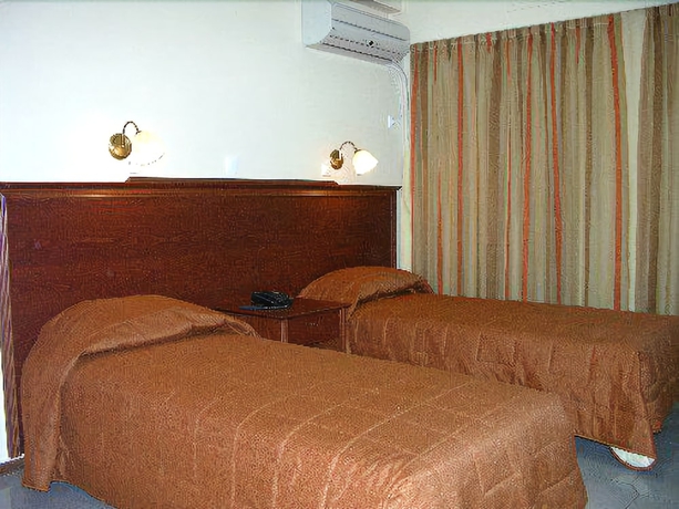 Imagen de la habitación del Hotel Apollo, Atenas. Foto 8