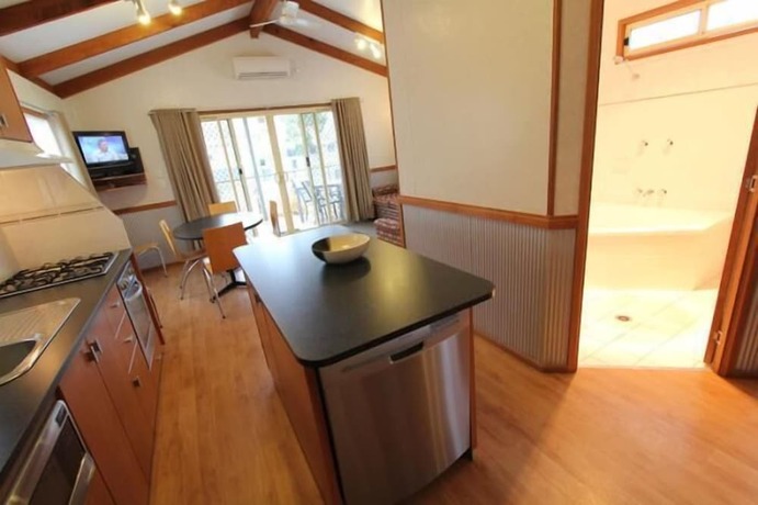 Imagen de la habitación del Hotel Apollo Bay Holiday Park. Foto 20