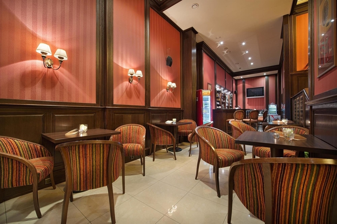 Imagen del bar/restaurante del Hotel Apollo Bratislava. Foto 3