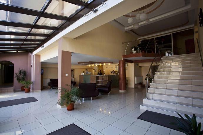 Imagen de los interiores del Hotel Apollo Central. Foto 15