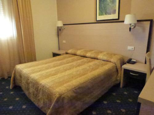 Imagen de la habitación del Hotel Apollo, Cervia. Foto 4